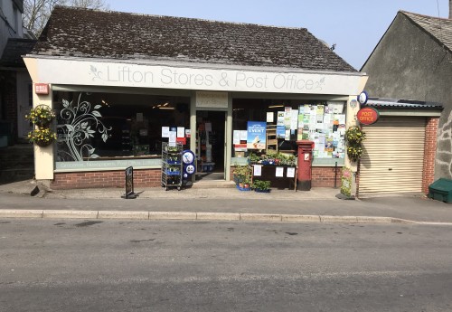 G1841 : CHARMING VILLAGE POST OFFICE AND STORES